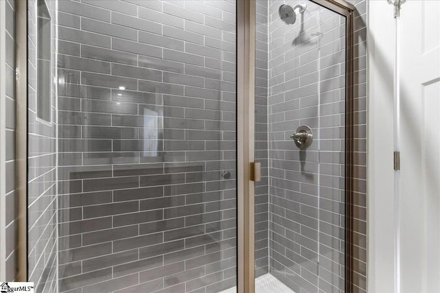 5 Thurlow Court, Greenville, SC 29615