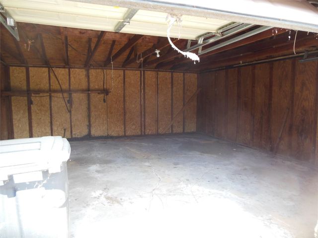 8110 Livingston, Houston, TX 77051