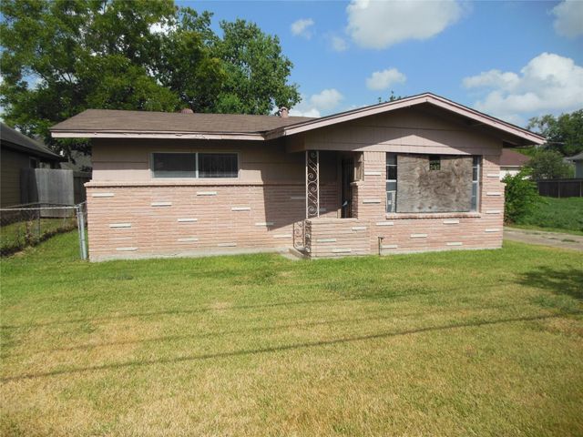 8110 Livingston, Houston, TX 77051