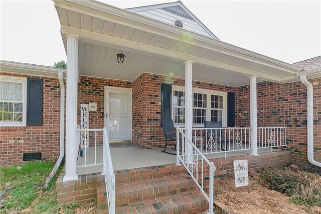 49 Wendfield CIR, Newport News, VA 23601