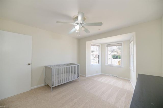 49 Wendfield CIR, Newport News, VA 23601