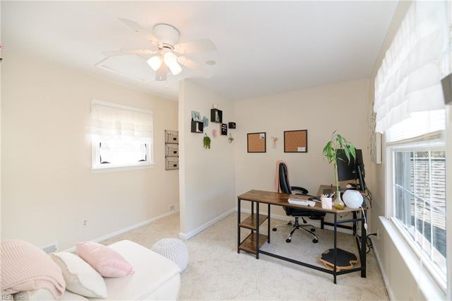 49 Wendfield CIR, Newport News, VA 23601