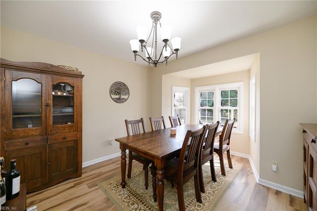 49 Wendfield CIR, Newport News, VA 23601