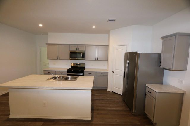 24808 Sugar Pine Cone Street, Magnolia, TX 77355