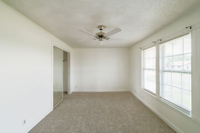 3500 New York Avenue, Fort Worth, TX 76110