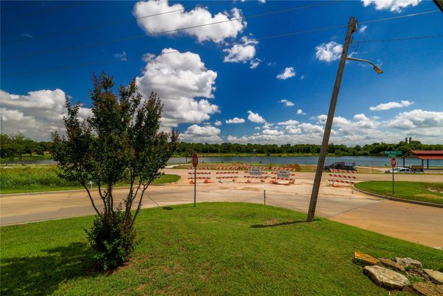 3500 New York Avenue, Fort Worth, TX 76110