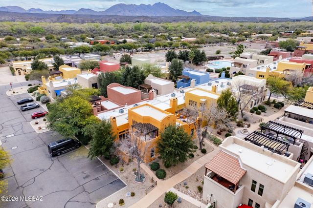 901 Lombard Way, Tubac, AZ 85646