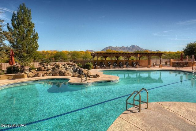 901 Lombard Way, Tubac, AZ 85646