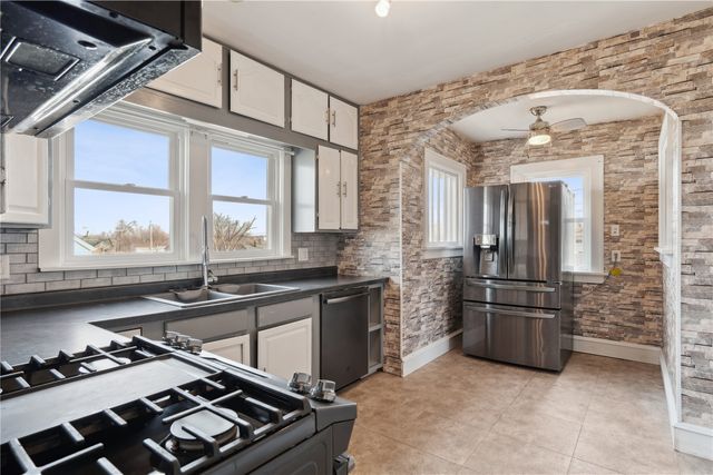 2021 Hamilton Street SW, Cedar Rapids, IA 52404