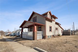 2021 Hamilton Street SW, Cedar Rapids, IA 52404