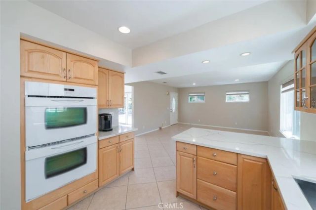 30 Gillman Street, Irvine, CA 92612
