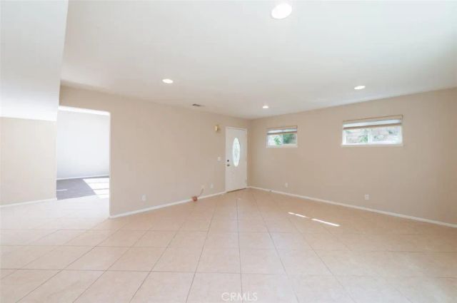 30 Gillman Street, Irvine, CA 92612