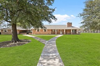 10645 Oak Brook Drive, Houston, TX 77013