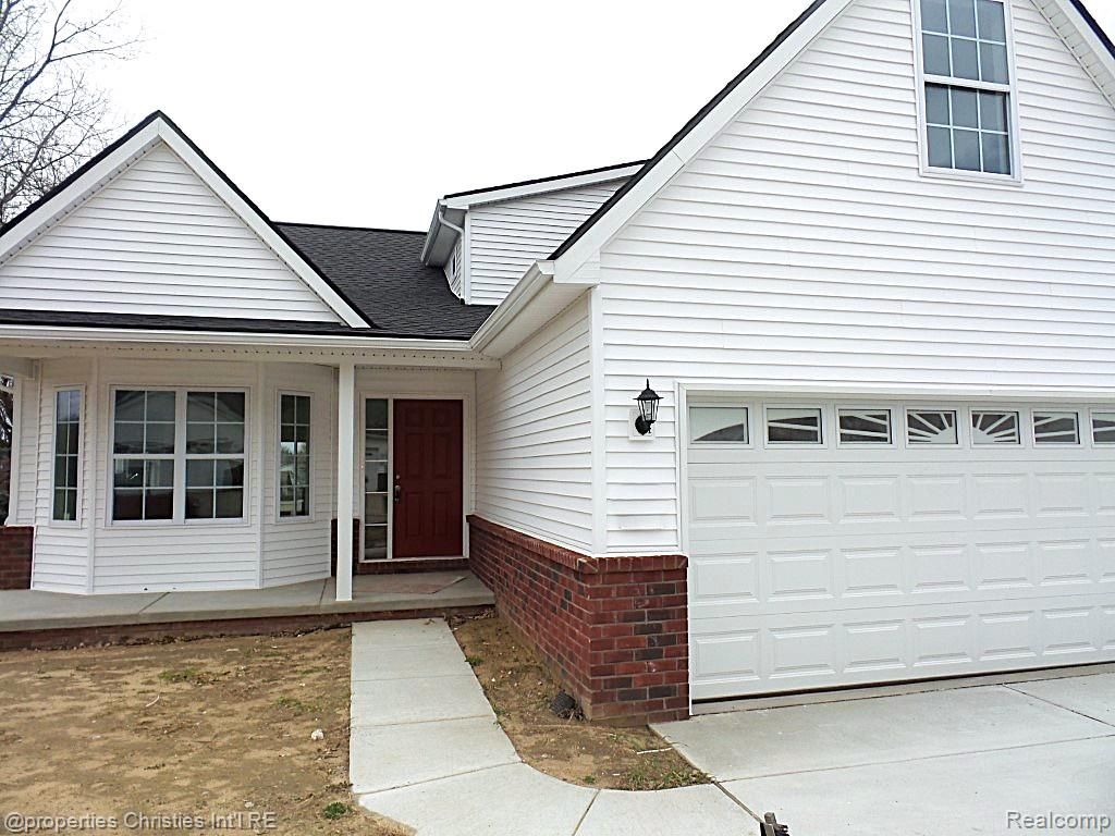 826 Nelsons Ridge Drive 21, Howell, MI 48843