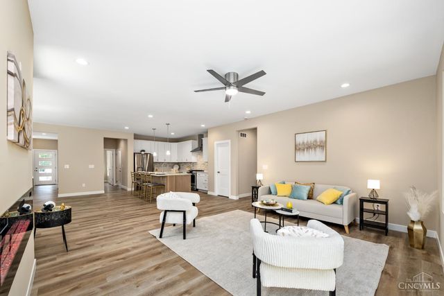 5312 Dora Avenue, Cincinnati, OH 45227