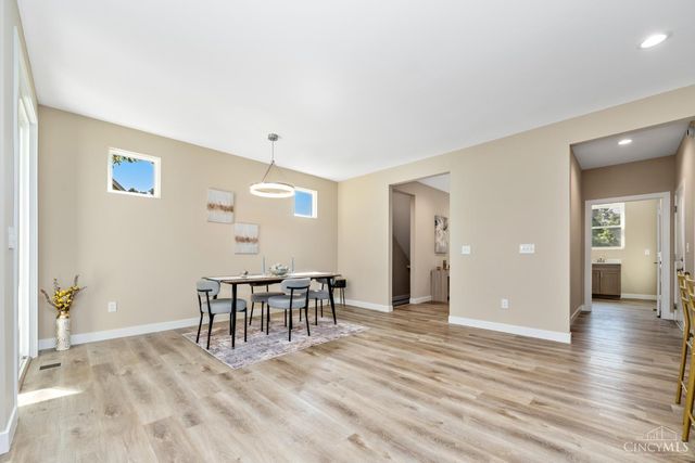 5312 Dora Avenue, Cincinnati, OH 45227