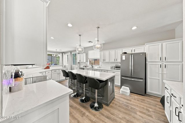 9175 W ALEX Avenue, Peoria, AZ 85382