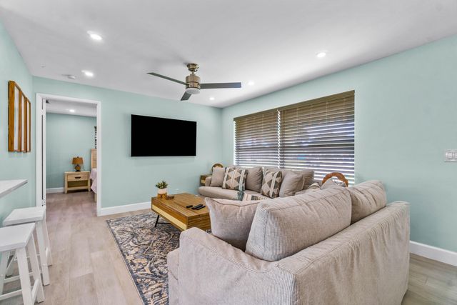 9531 Birdwood Street, Palm Beach Gardens, FL 33410