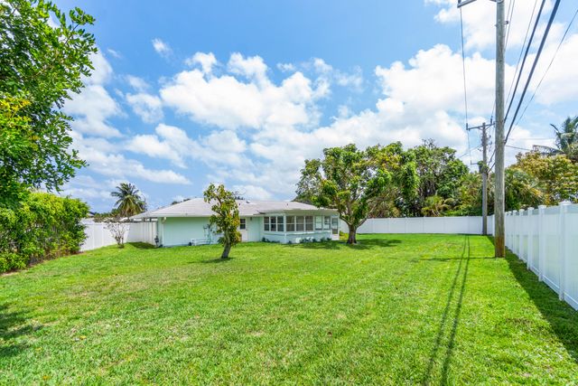 9531 Birdwood Street, Palm Beach Gardens, FL 33410