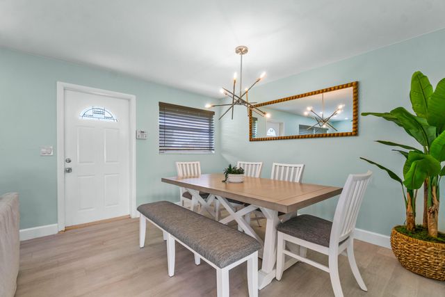9531 Birdwood Street, Palm Beach Gardens, FL 33410