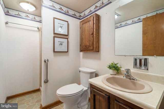 12139 WALNUT PT W, Hagerstown, MD 21740