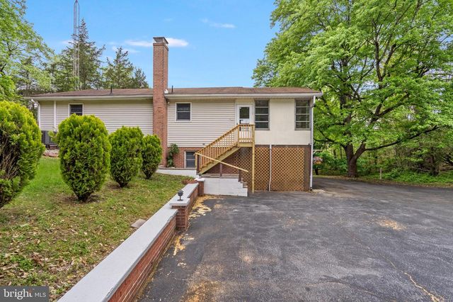 12139 WALNUT PT W, Hagerstown, MD 21740