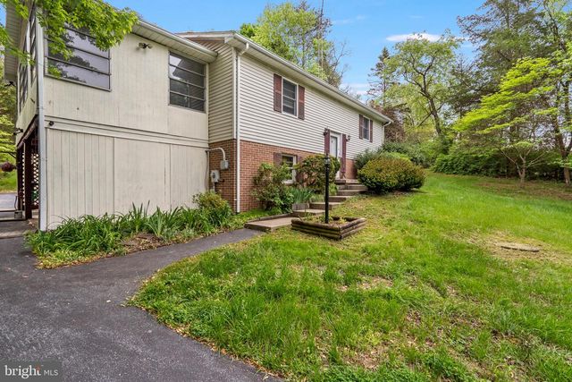 12139 WALNUT PT W, Hagerstown, MD 21740