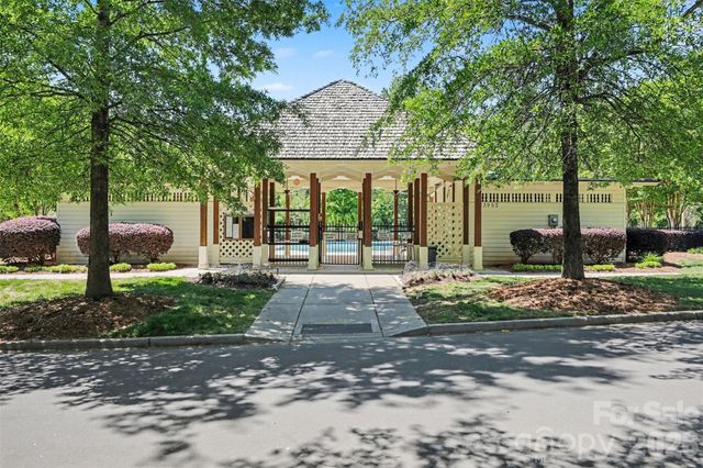 13712 Cinnabar Place, Huntersville, NC 28078