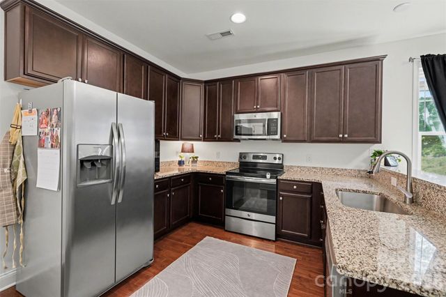 13712 Cinnabar Place, Huntersville, NC 28078