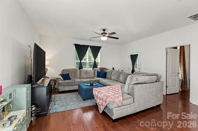 13712 Cinnabar Place, Huntersville, NC 28078