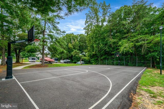 6569 RUNDALE CT, Alexandria, VA 22315