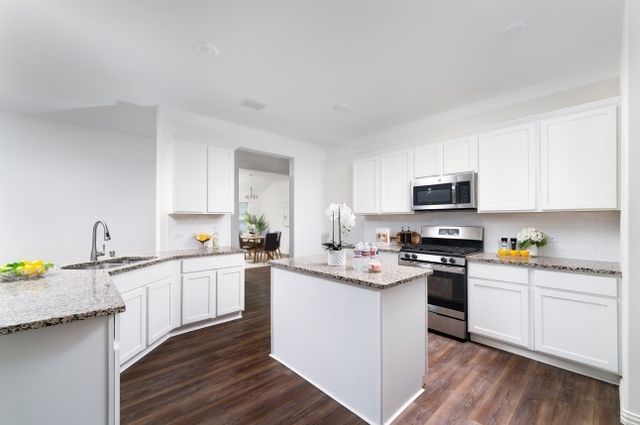 1215 Chapel Hill Drive, Anna, TX 75409