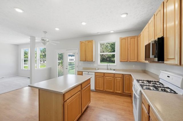 1911 Nettlewood Court, Hebron, KY 41048