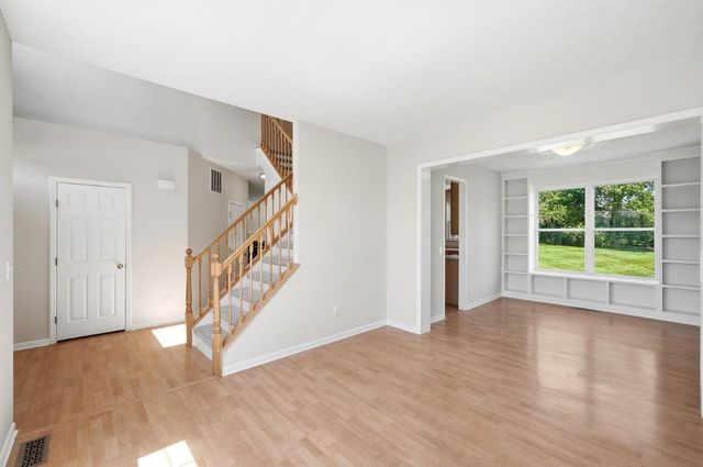 1911 Nettlewood Court, Hebron, KY 41048