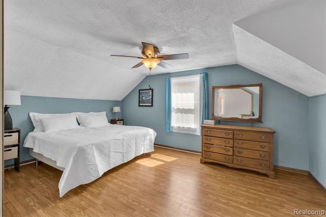 23144 Myrtle Street, Dearborn, MI 48128