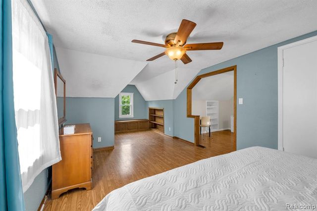23144 Myrtle Street, Dearborn, MI 48128