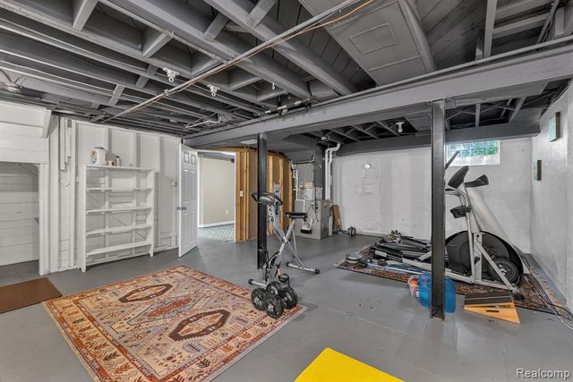 23144 Myrtle Street, Dearborn, MI 48128