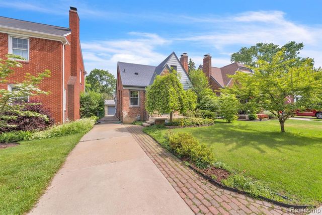 23144 Myrtle Street, Dearborn, MI 48128