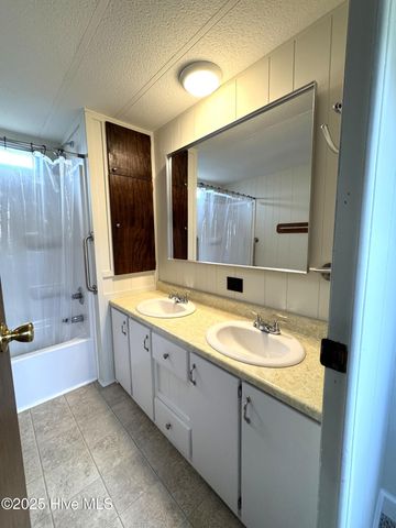 171 Johnny Parker Road 3, Jacksonville, NC 28540