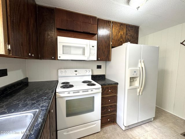 171 Johnny Parker Road 3, Jacksonville, NC 28540