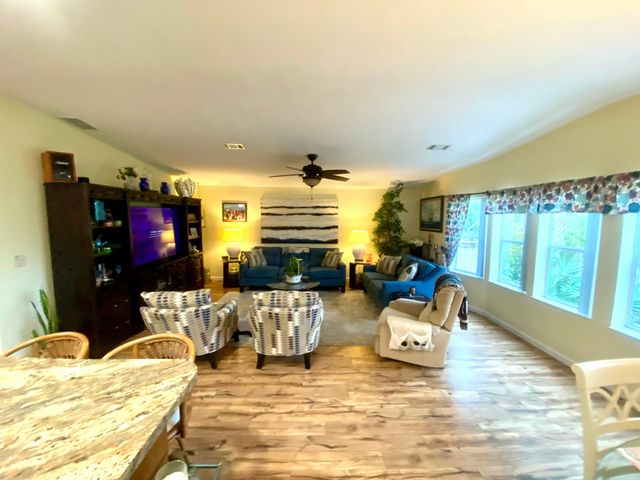 4440 SE Sweetwood Way, Stuart, FL 34997