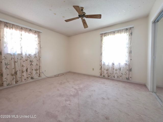 1800 Pat Drive, Gautier, MS 39553