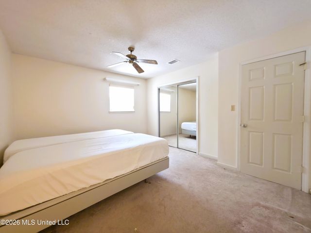 1800 Pat Drive, Gautier, MS 39553