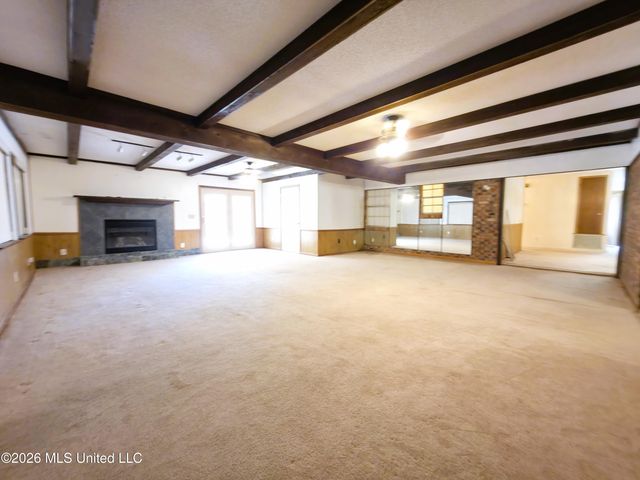 1800 Pat Drive, Gautier, MS 39553
