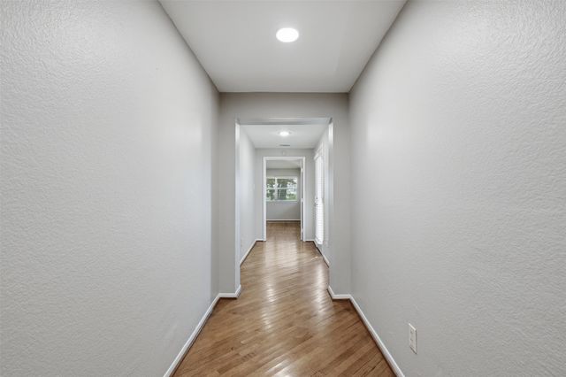 3202 S Country Club Road, Garland, TX 75043