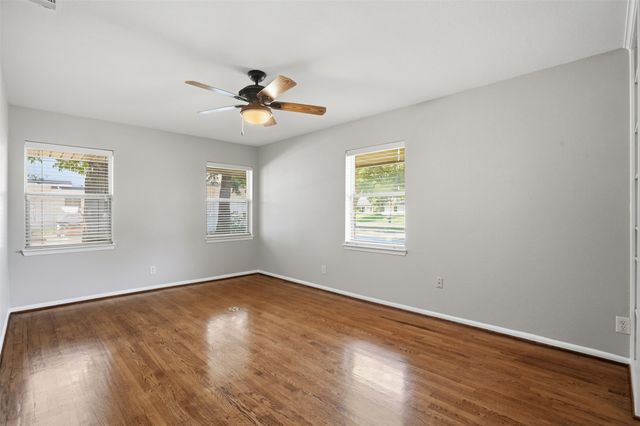 3202 S Country Club Road, Garland, TX 75043