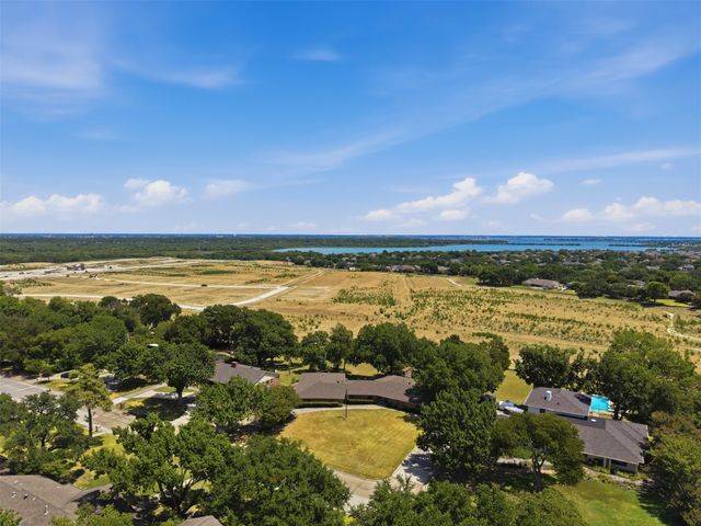 3202 S Country Club Road, Garland, TX 75043