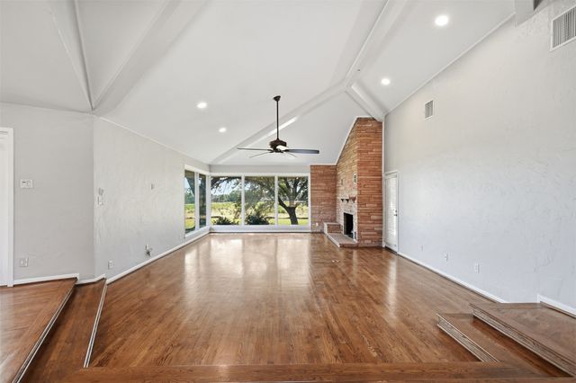 3202 S Country Club Road, Garland, TX 75043
