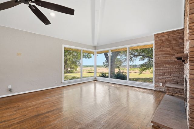 3202 S Country Club Road, Garland, TX 75043