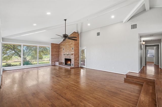 3202 S Country Club Road, Garland, TX 75043